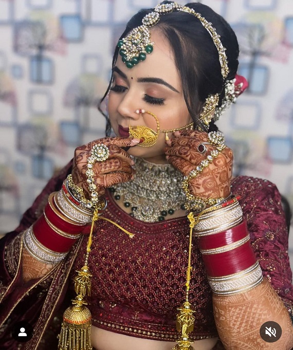Indian bridal makeup hi-res stock photography and images - Page 14 - Alamy